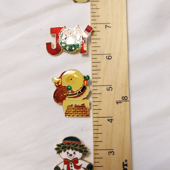 Vintage Christmas Pins Lot of 4 - Picture 5 of 6